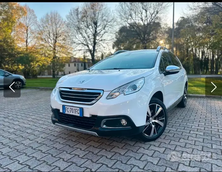 Peugeot 2008 2015 photo 2