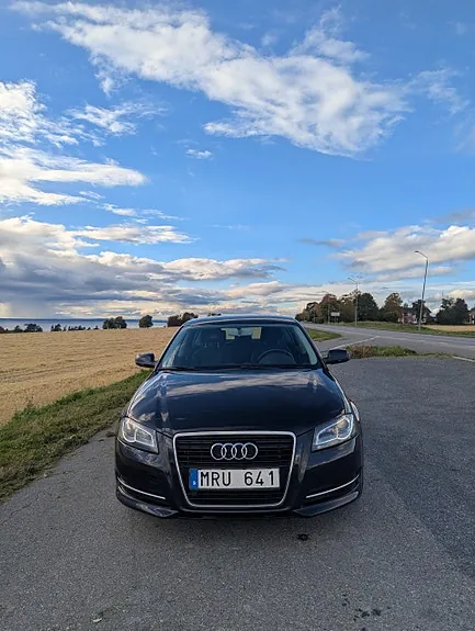 Audi A3 2012 photo 2
