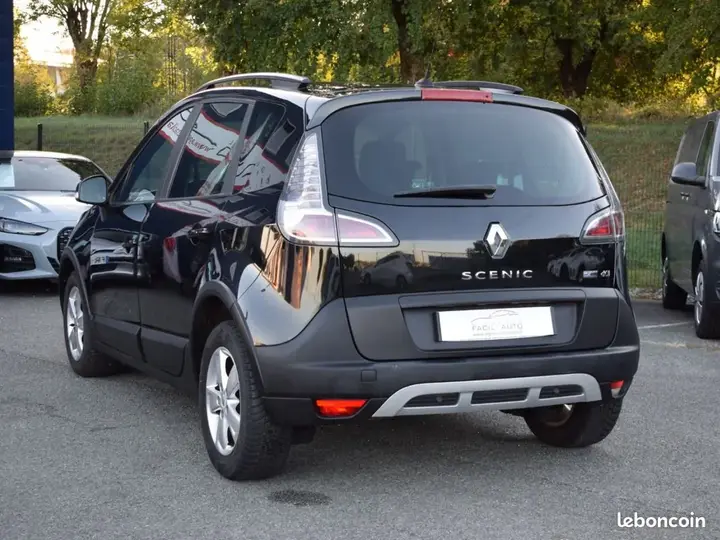 Renault Scenic 2013 photo 3