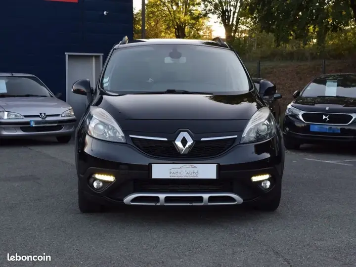 Renault Scenic 2013 photo 5