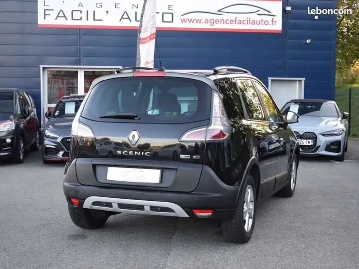 Renault Scenic 2013 photo 4