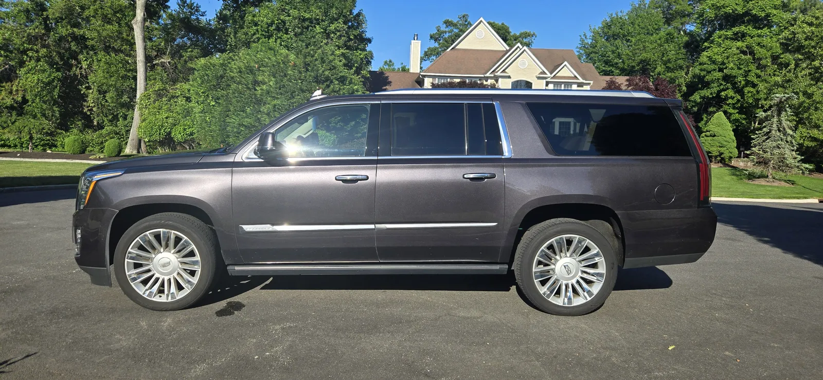 Cadillac Escalade Esv