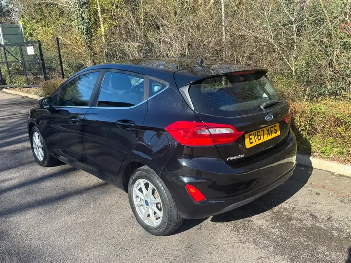 Ford Fiesta 2017 photo 4