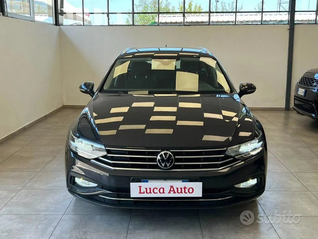 Volkswagen Passat 2021 photo 2