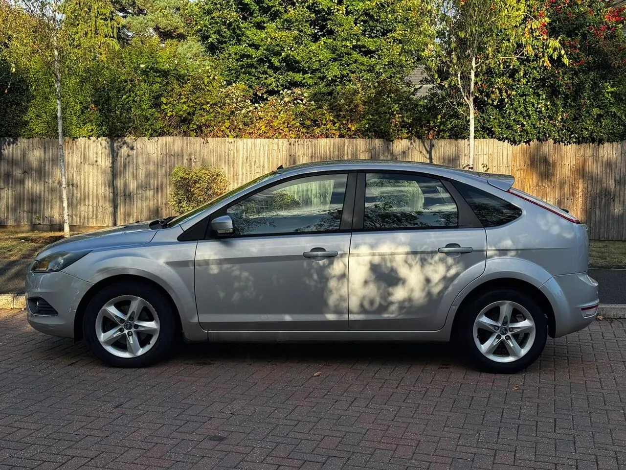 Ford Focus 2010 photo 4
