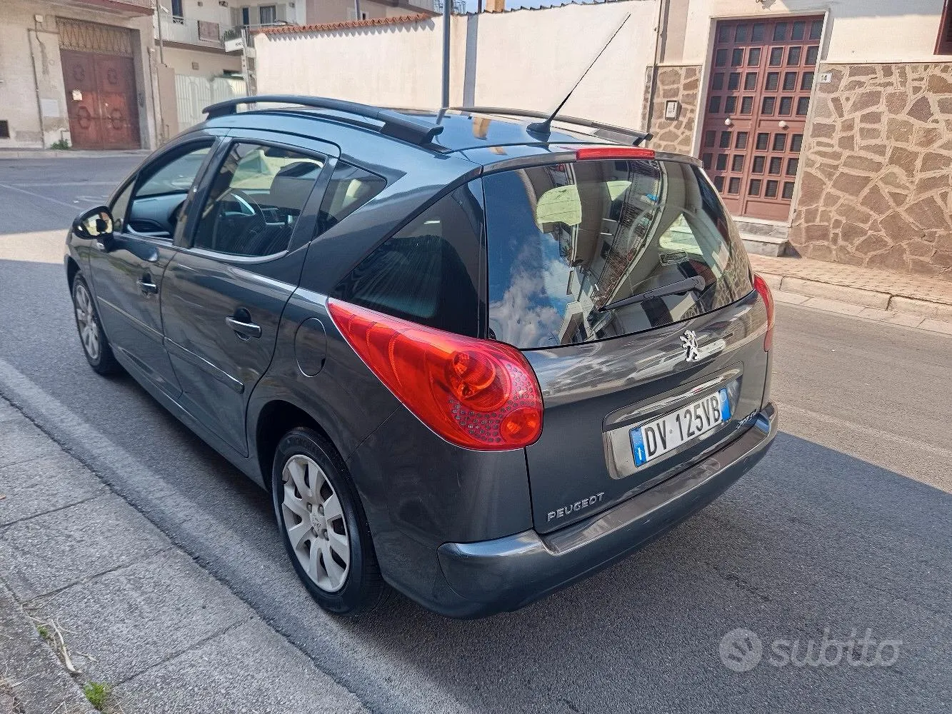 Peugeot 207 2009 photo 5