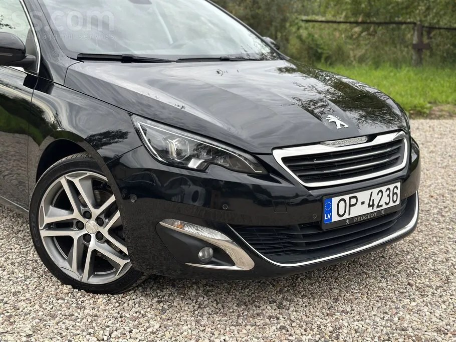 Peugeot 308 2015 photo 3