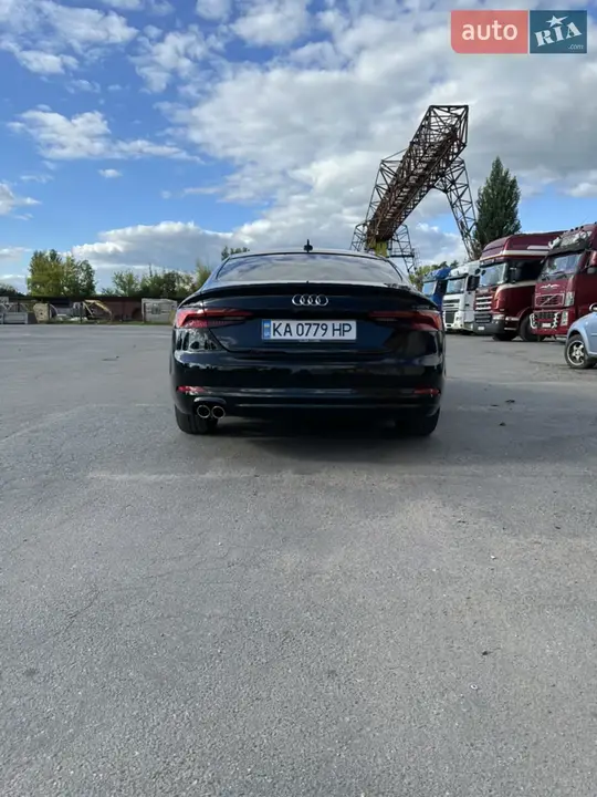 Audi A5 2018 photo 5