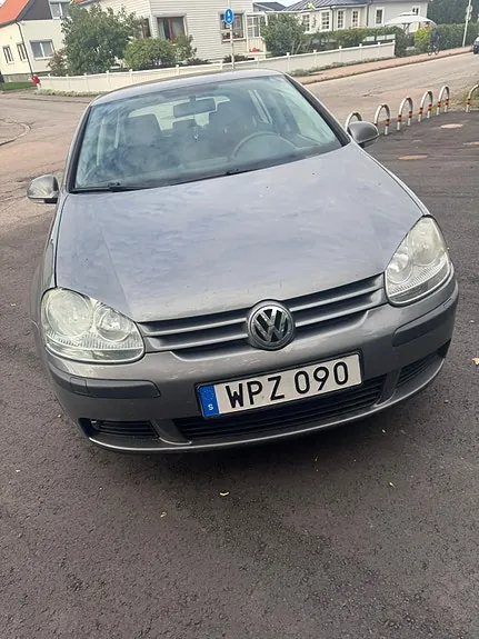 Volkswagen Golf V