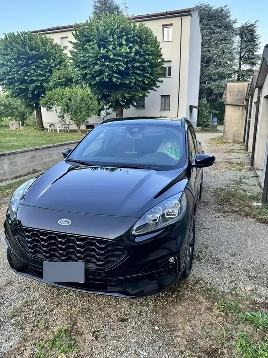 Ford Kuga 2021 photo 2