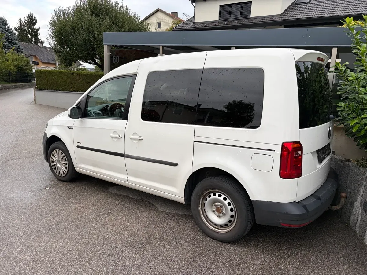 Volkswagen Caddy 2015 photo 3