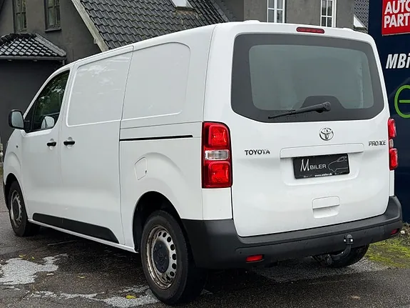 Toyota Proace 2018 photo 3