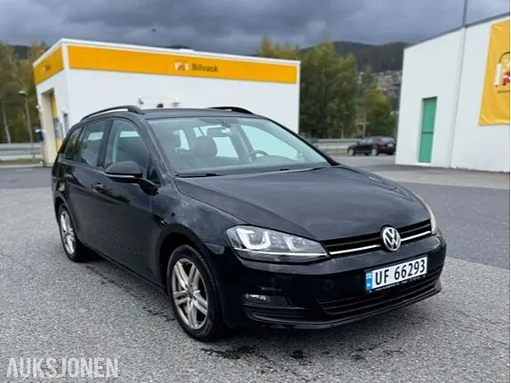 Volkswagen Golf 2015 photo 2