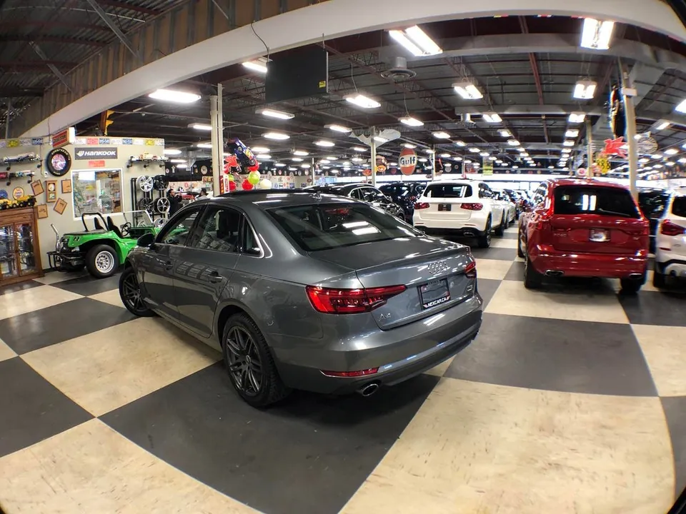 Audi A4 2017 photo 5