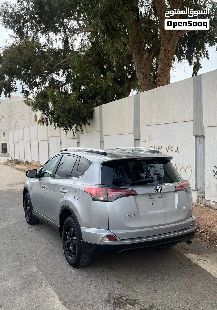 Toyota Rav4 2017 photo 3