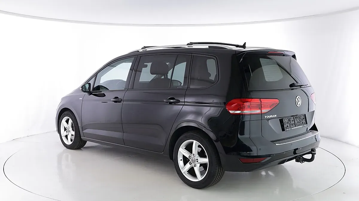 Volkswagen Touran 2019 photo 3