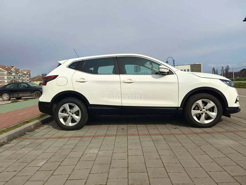 Nissan Qashqai 2019 photo 2