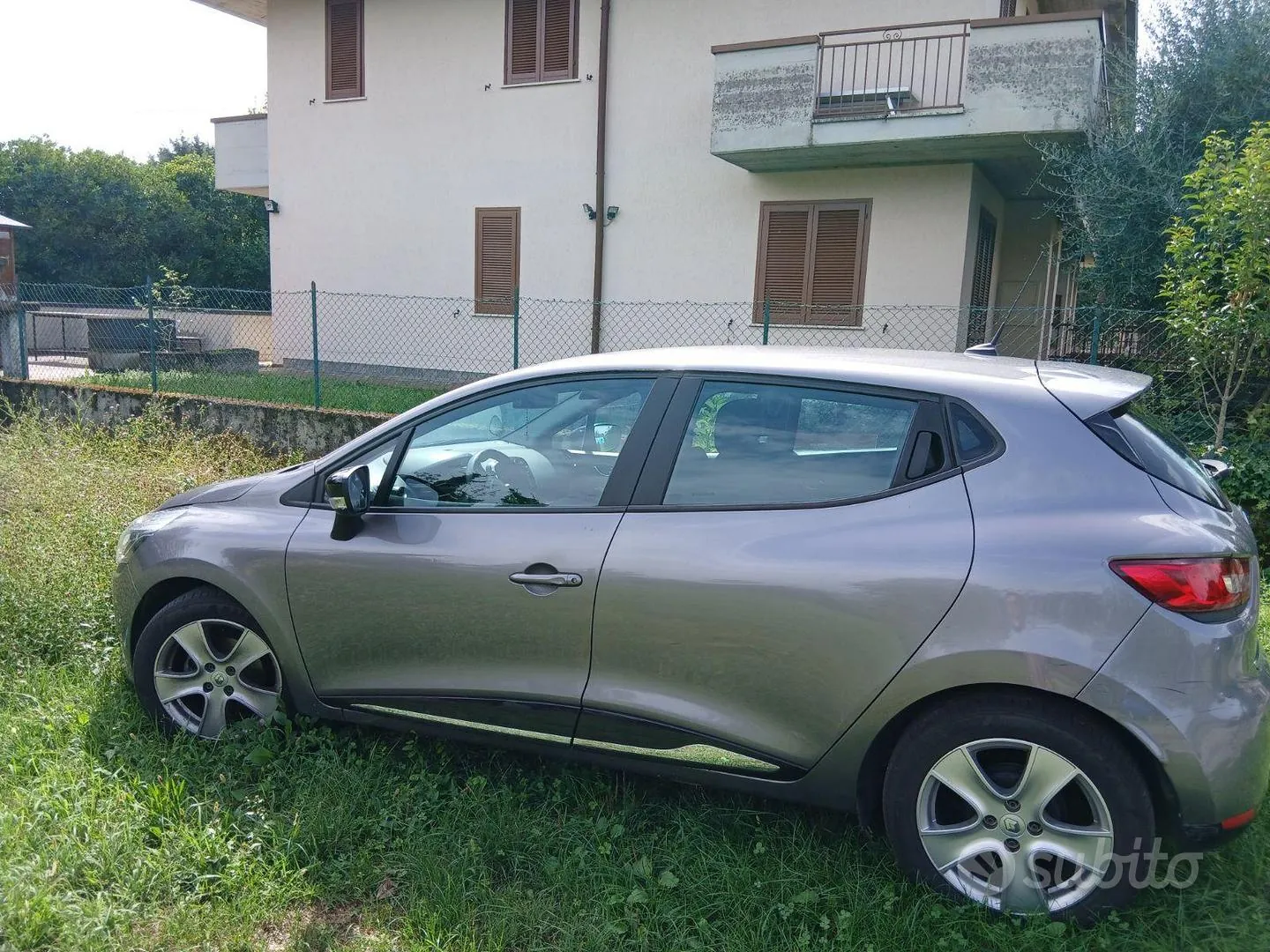 Renault Clio 2013 photo 4