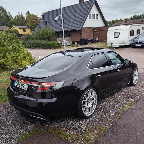 Saab 9-5 2011 photo 5