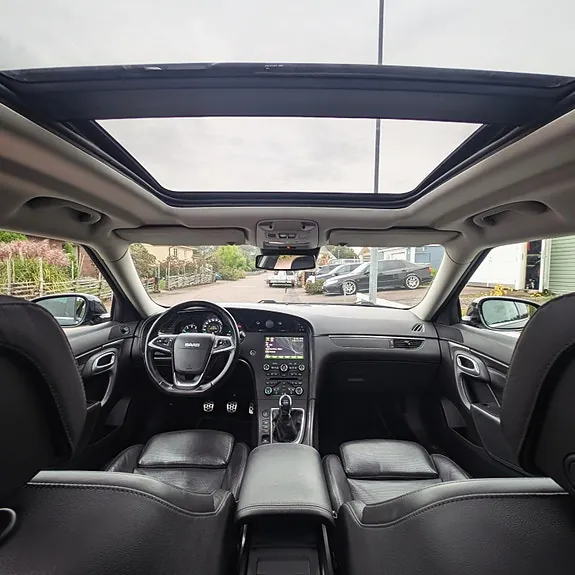 Saab 9-5 2011 photo 4