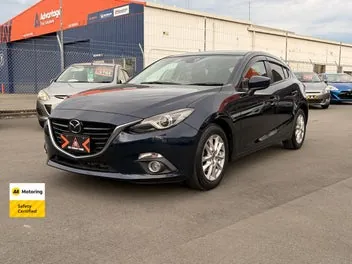 Mazda Axela 2015 photo 4
