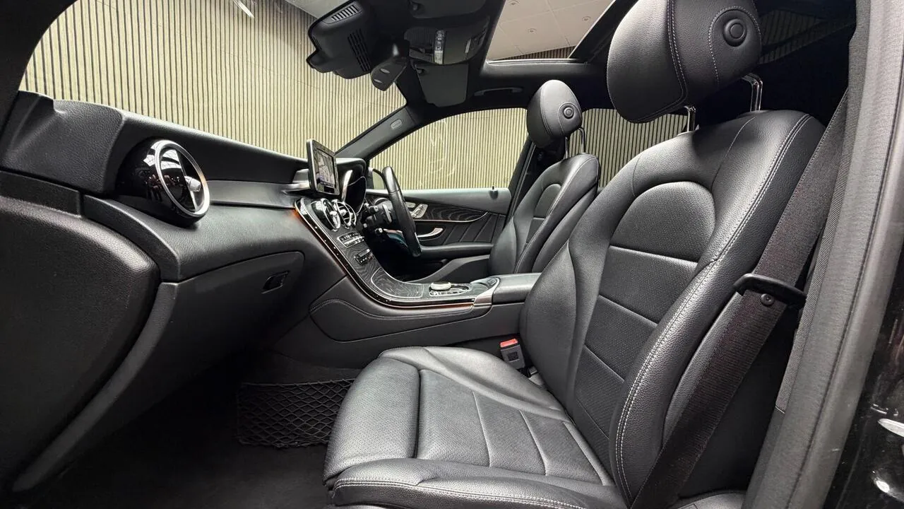 Mercedes-Benz Glc 2018 photo 3