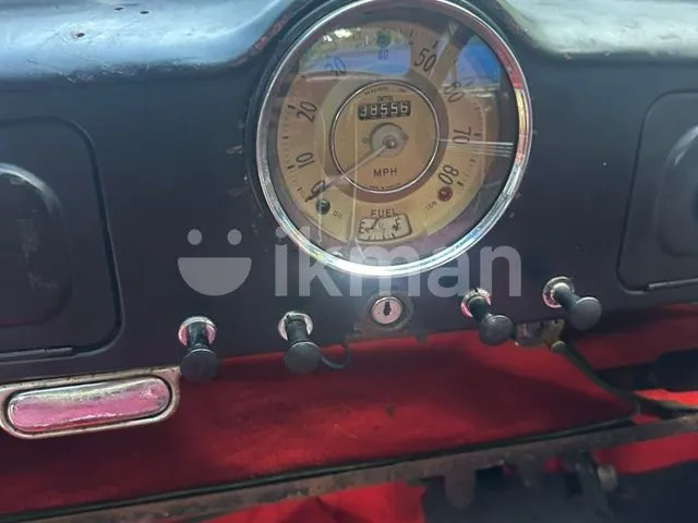 Morris Minor