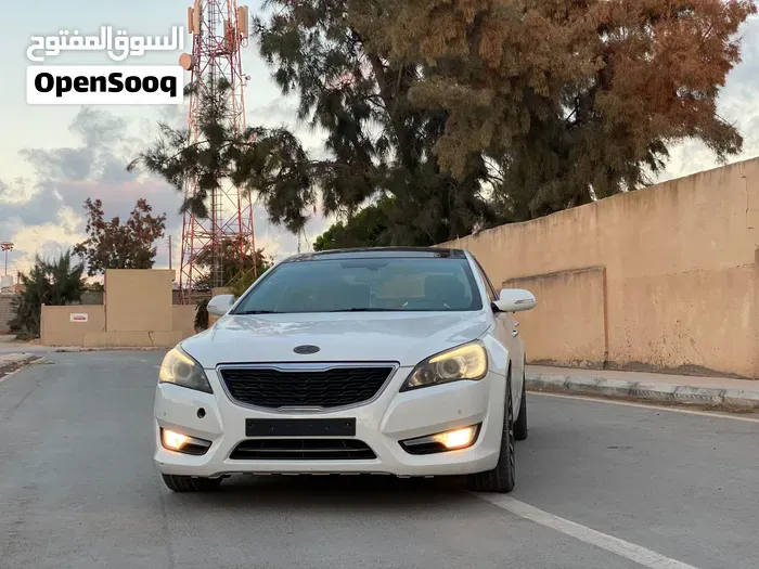Kia Cadenza 2012 photo 3
