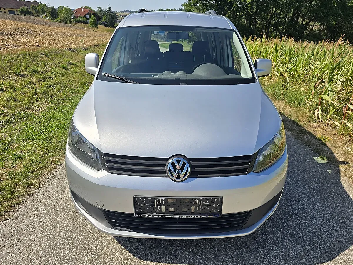Volkswagen Caddy 2015 photo 2