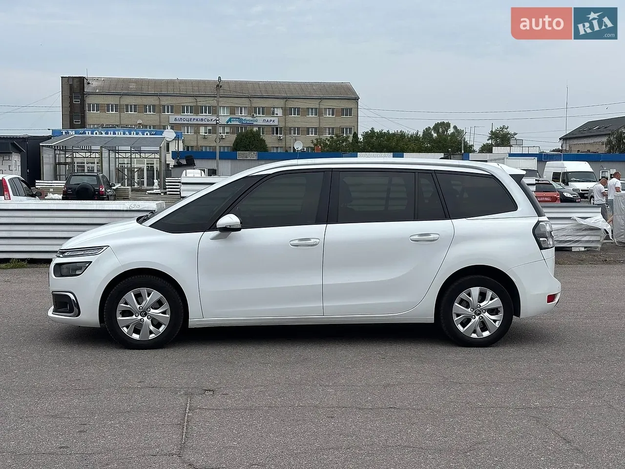 Citroen C4 Spacetourer 2019 photo 4