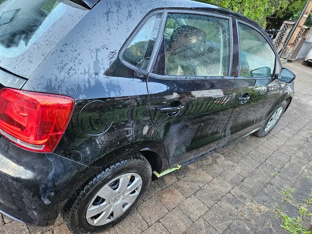 Volkswagen Polo 2009 photo 3