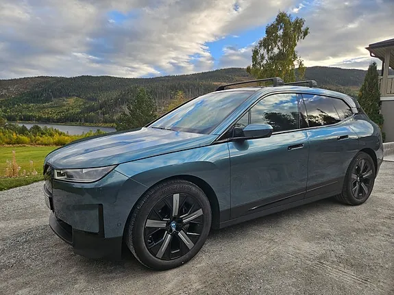 BMW Ix 2022 photo 2