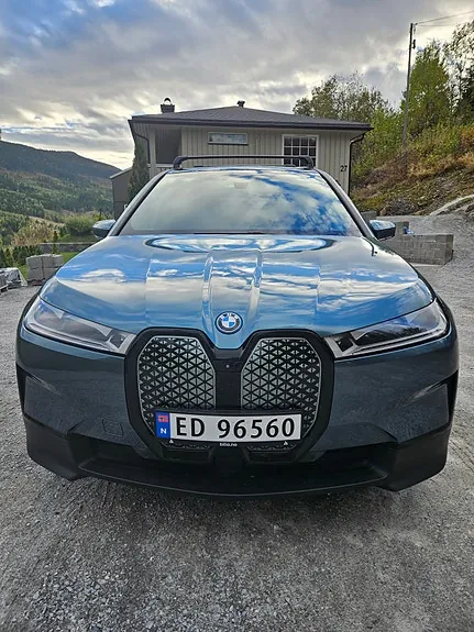 BMW Ix 2022 photo 3