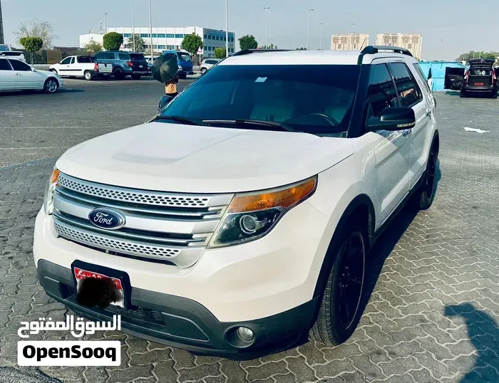 Ford Explorer 2013 photo 4