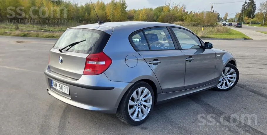 BMW 116I 2009 photo 5