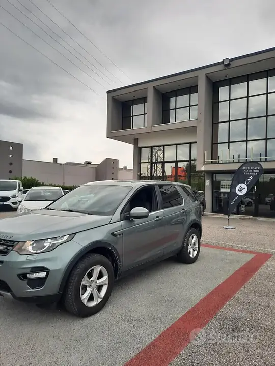 Land Rover Discovery Sport 2016 photo 5