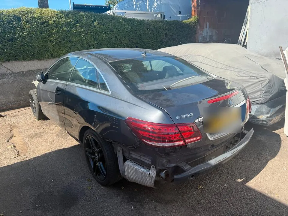Mercedes-Benz E350