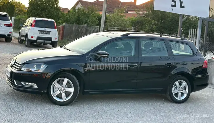 Volkswagen Passat B7 2011 photo 3