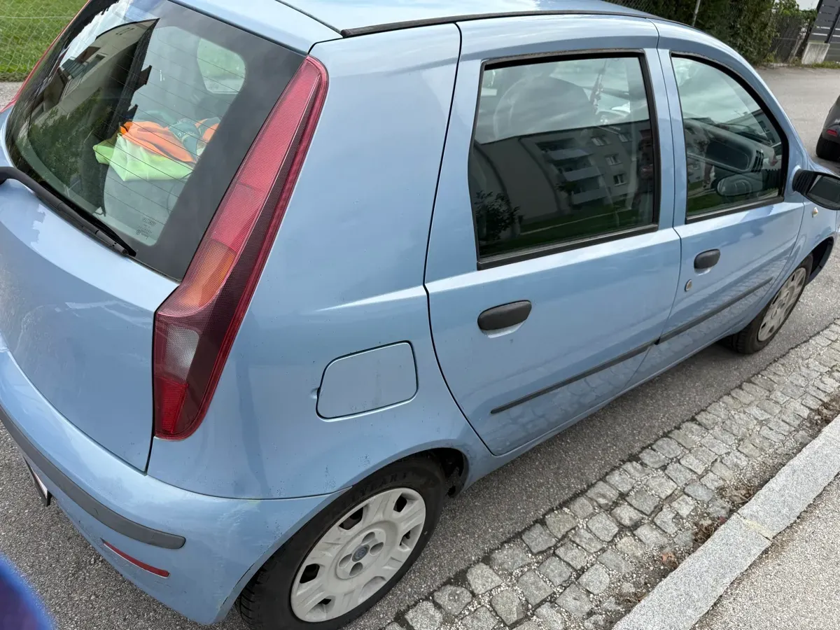 Fiat Punto 2005 photo 3