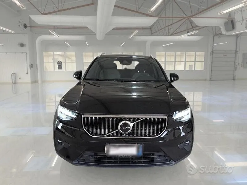 Volvo Xc40 2022 photo 2