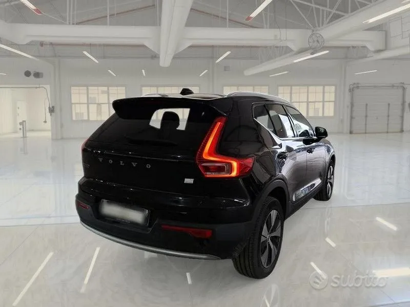 Volvo Xc40 2022 photo 4