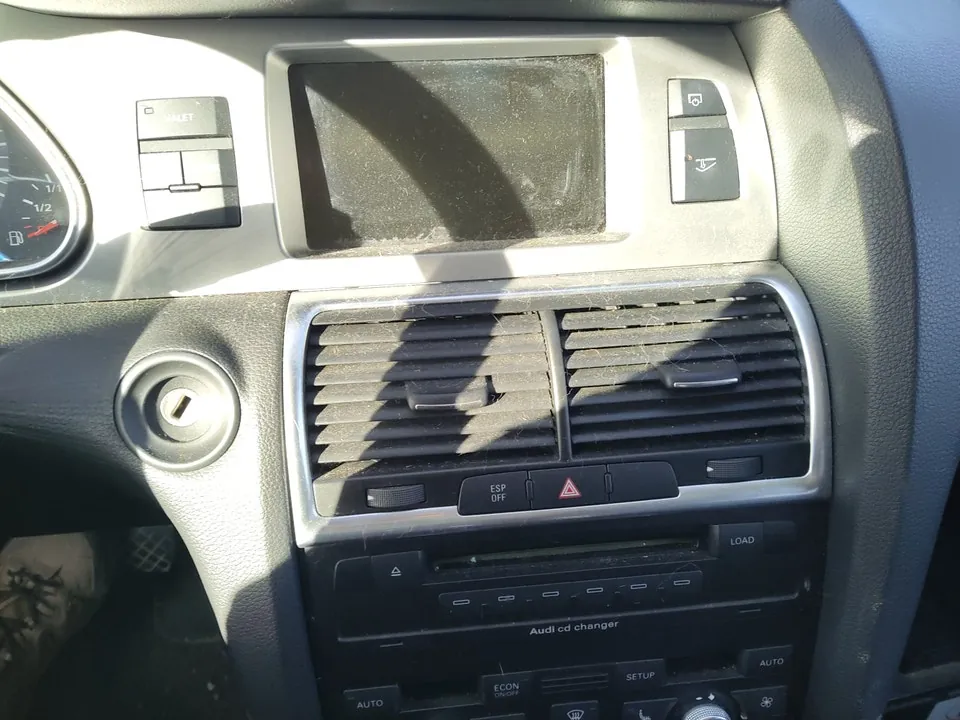Audi Q7 2007 photo 5