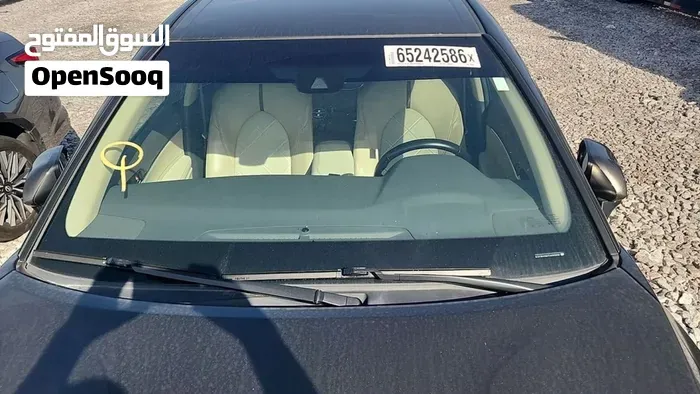 Toyota Camry 2018 photo 2