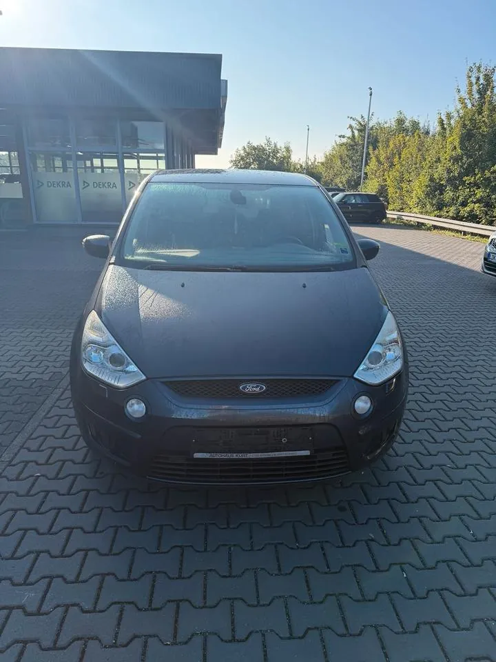 Ford S-Max