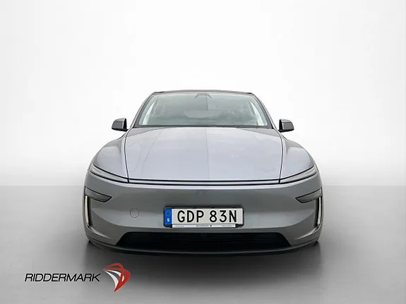 Tesla Model Y 2025 photo 3
