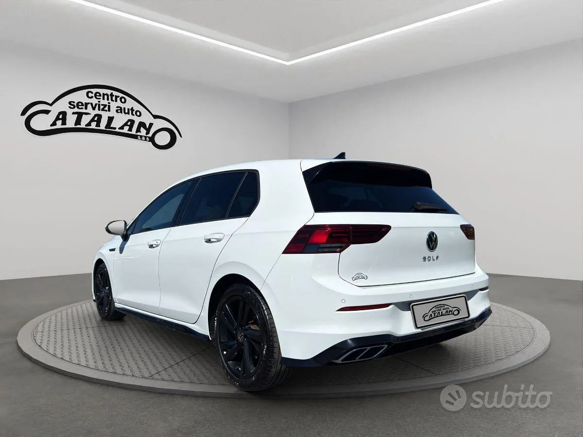 Volkswagen Golf 2023 photo 3