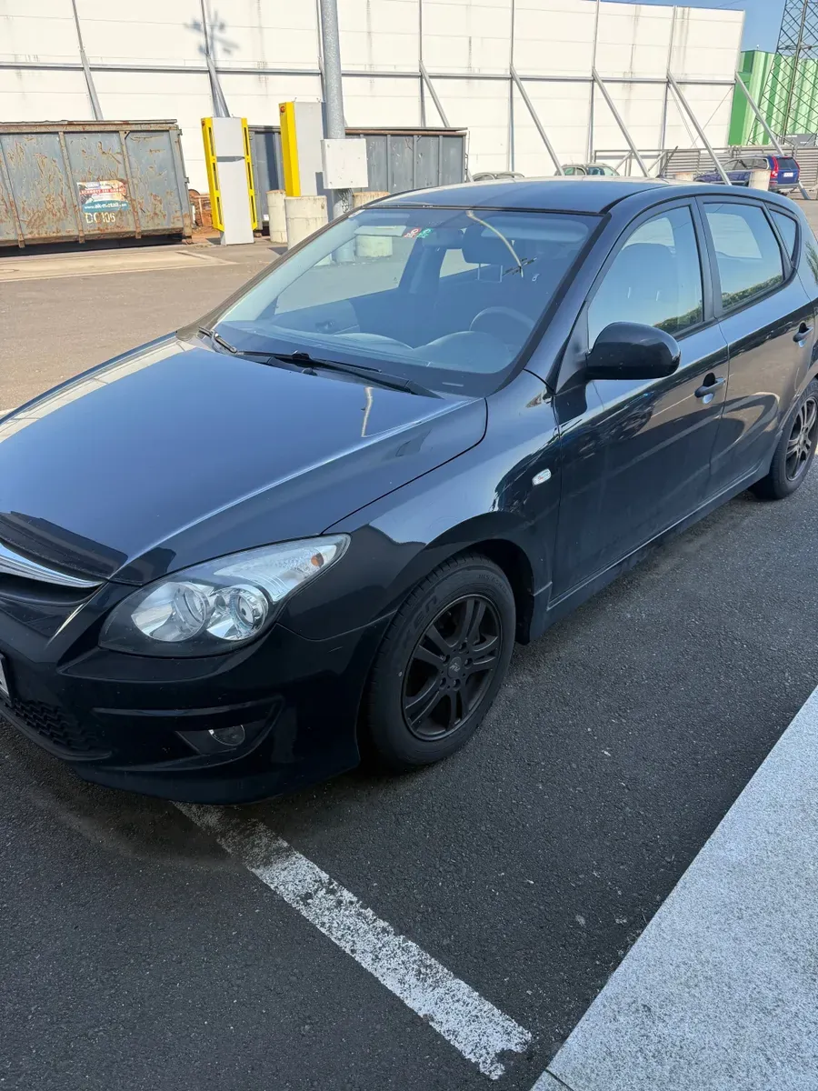 Hyundai I30 2010 photo 2