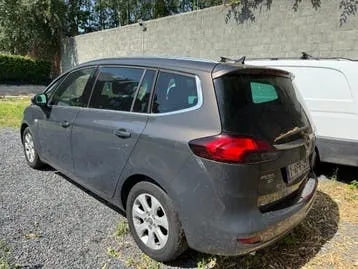 Opel Zafira 2015 photo 3