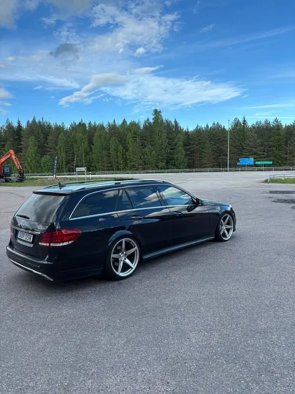Mercedes-Benz E350 2014 photo 3