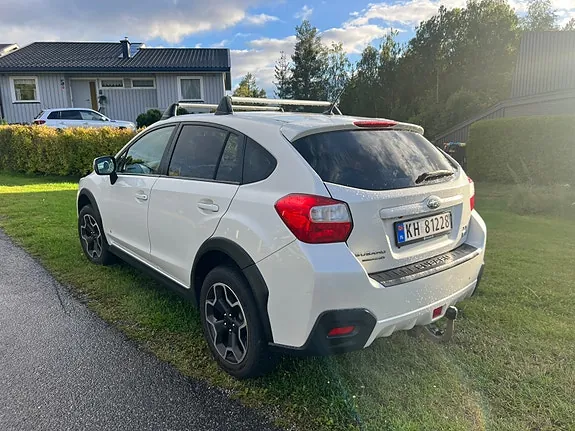 Subaru Xv 2012 photo 4